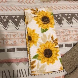 Sunflower 2 pack dish towel